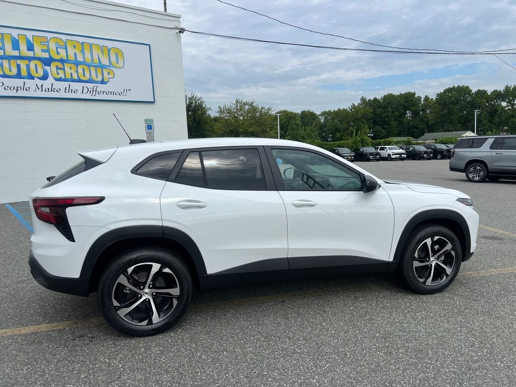 Certified 2026 Chevrolet Trax 1RS SUV