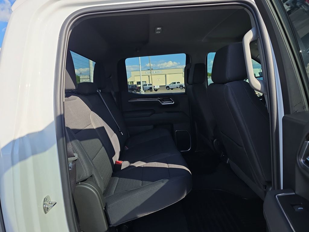 2025 GMC Sierra 1500 SLE - Photo 26