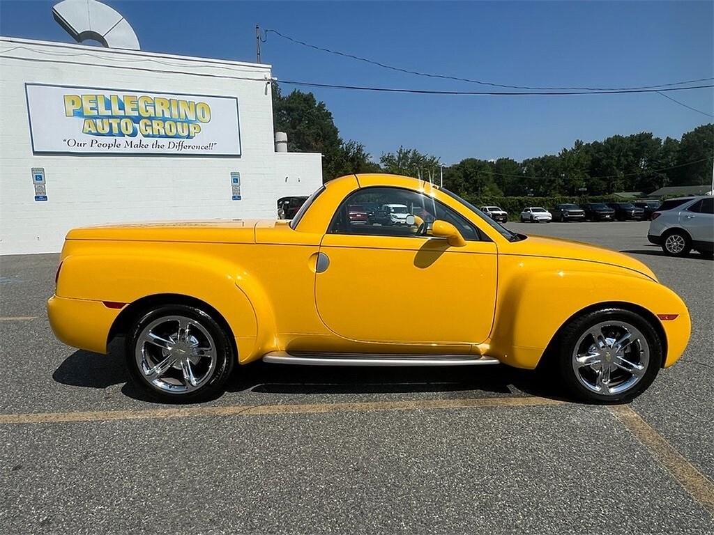 Used 2005 Chevrolet SSR Base Truck Standard Cab