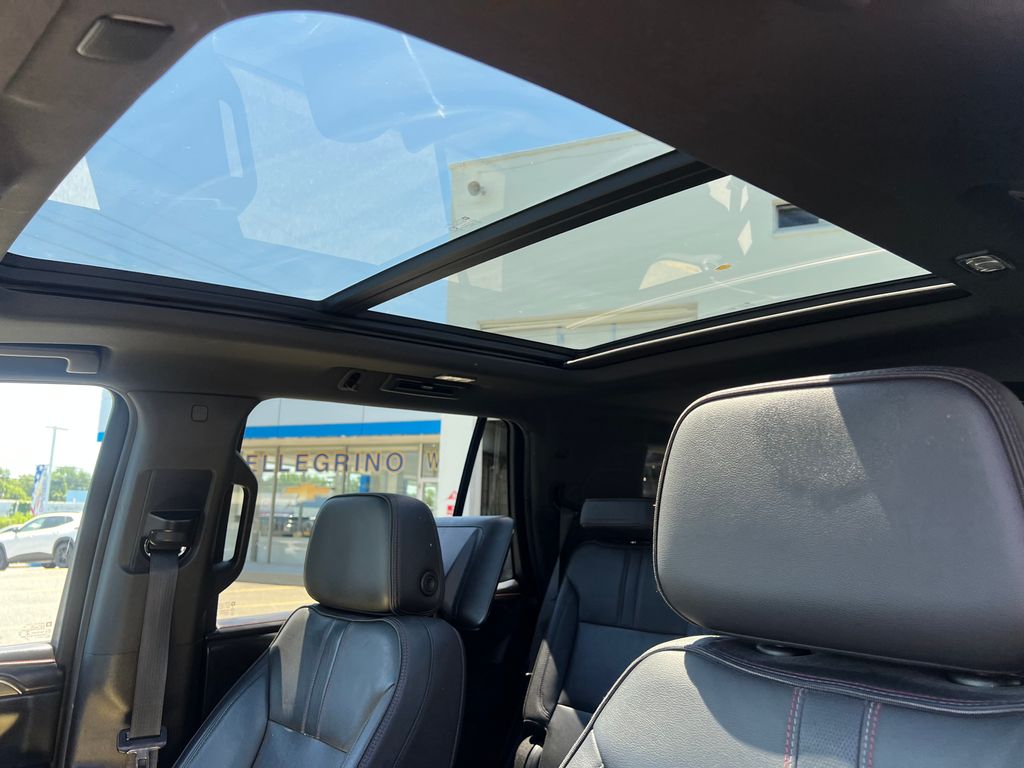 2021 Chevrolet Tahoe RST - Photo 11