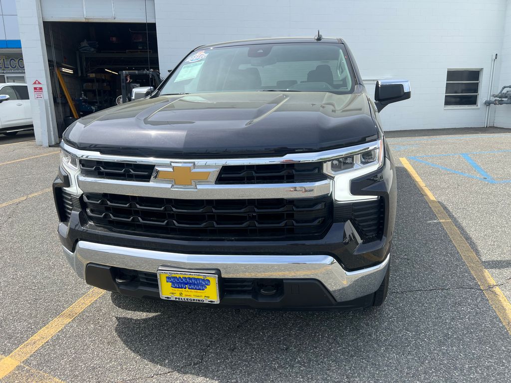 2022 Chevrolet Silverado 1500 LT - Photo 12