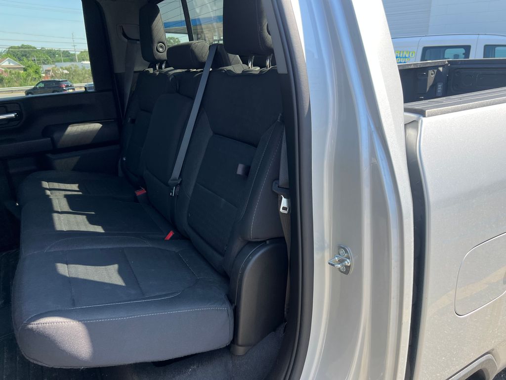 2022 Chevrolet Silverado 2500HD LT - Photo 19