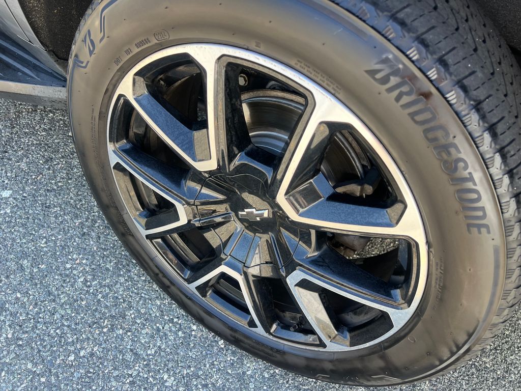 2021 Chevrolet Tahoe RST - Photo 6