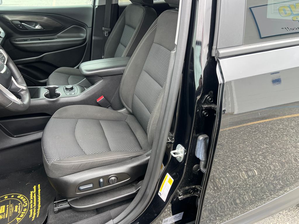 2023 GMC Terrain SLE - Photo 13