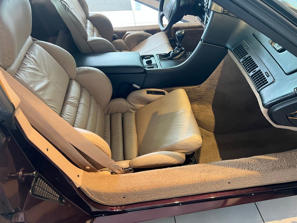 1992 Chevrolet Corvette - Photo 17