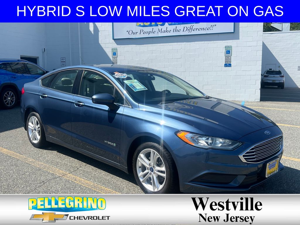 2018 Ford Fusion S FWD photo