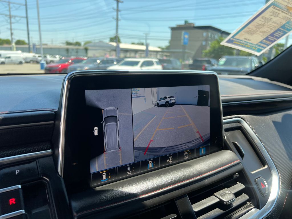 2021 Chevrolet Tahoe RST - Photo 18