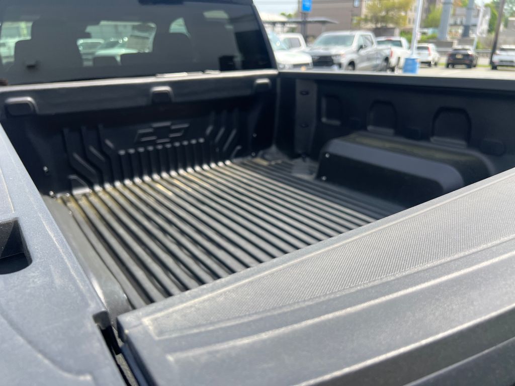 2022 Chevrolet Silverado 1500 LT - Photo 7