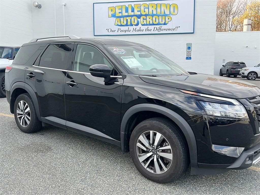 Certified 2024 Nissan Pathfinder SL SUV