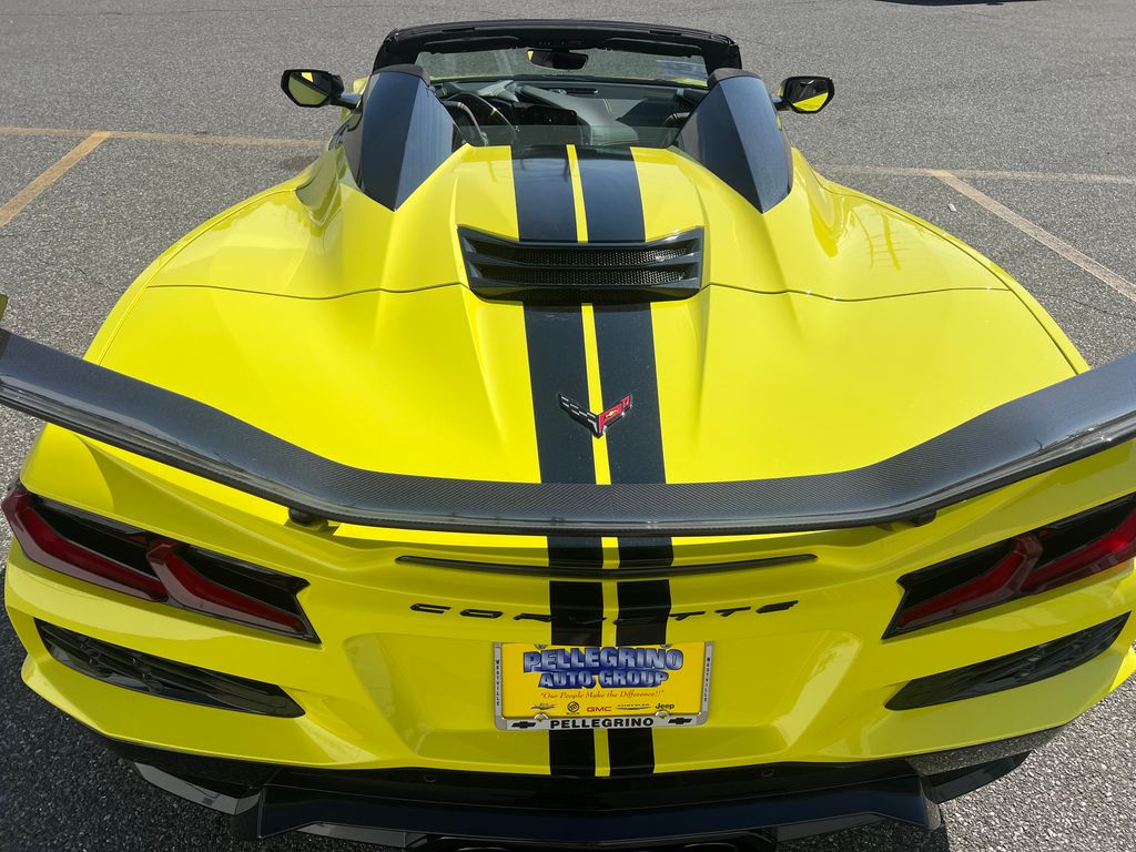 2023 Chevrolet Corvette 3LZ - Photo 11