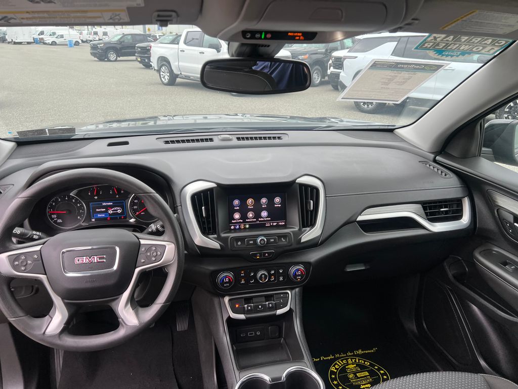 2023 GMC Terrain SLE - Photo 22