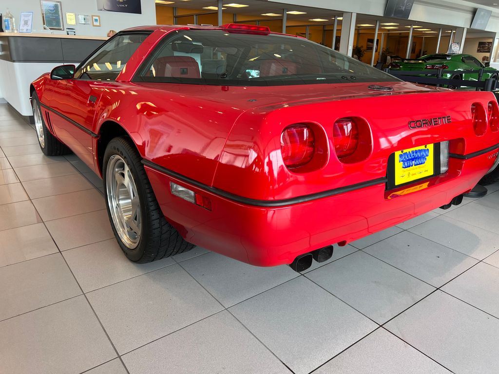 1990 Chevrolet Corvette - Photo 7