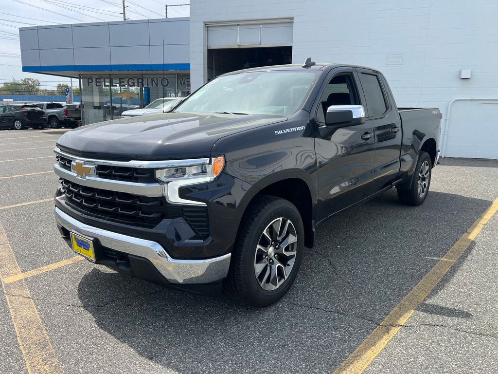 2022 Chevrolet Silverado 1500 LT - Photo 11