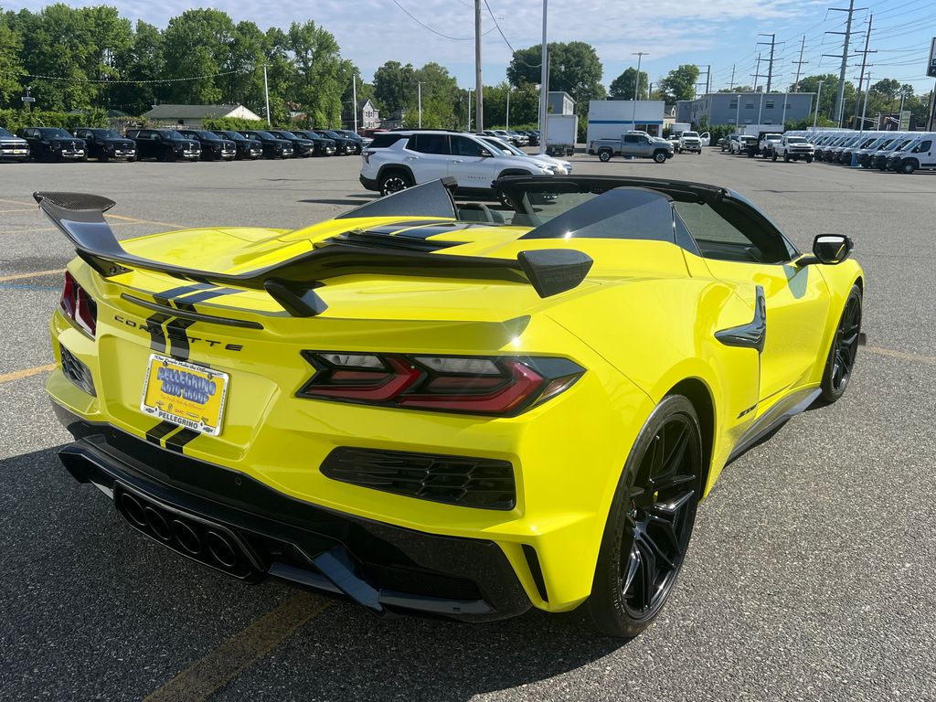 2023 Chevrolet Corvette 3LZ - Photo 9