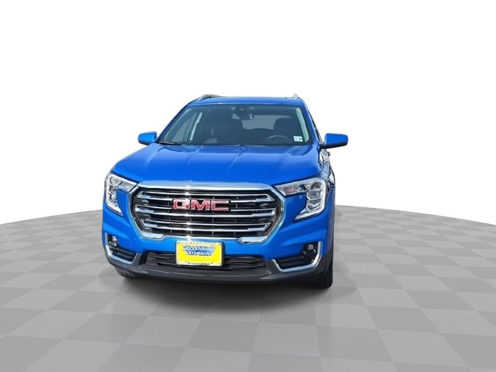 Used 2024 GMC Terrain SLT SUV