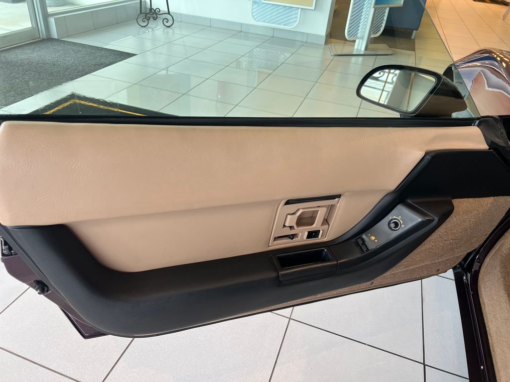 1992 Chevrolet Corvette - Photo 12