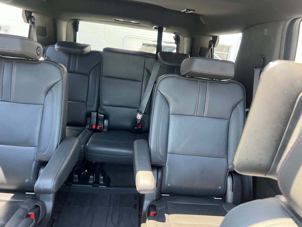 2021 Chevrolet Tahoe RST - Photo 19