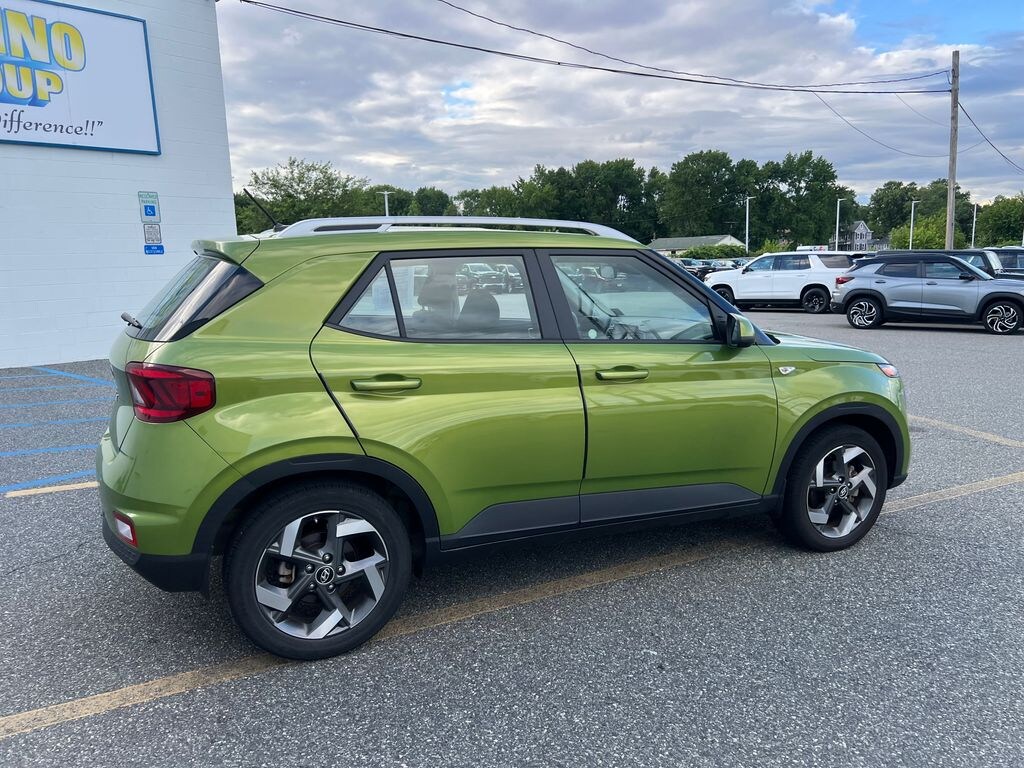 Certified 2023 Hyundai Venue SEL SUV