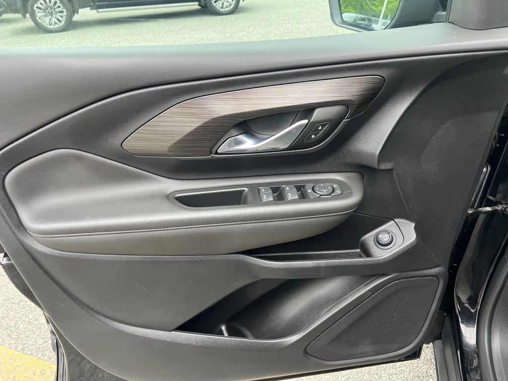 2023 GMC Terrain SLE - Photo 12