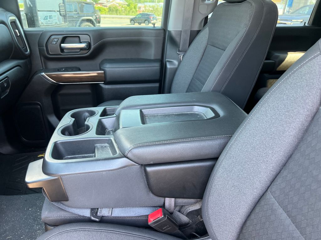 2022 Chevrolet Silverado 2500HD LT - Photo 11