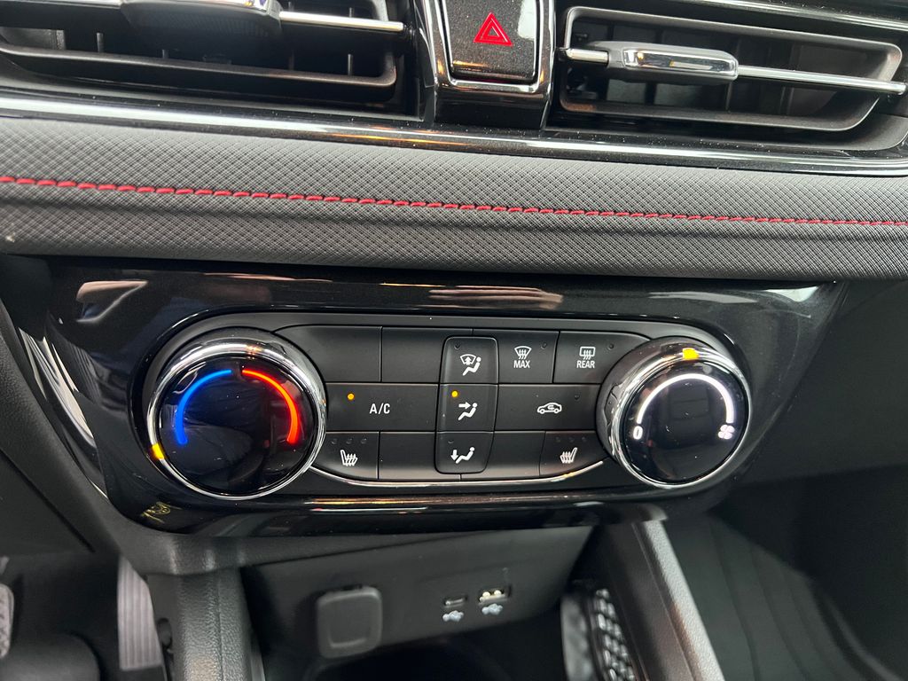 2025 Chevrolet Trailblazer RS - Photo 17
