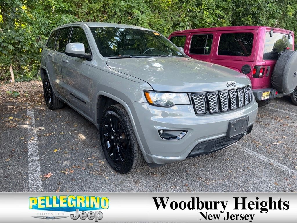 Used 2019 Jeep Grand Cherokee Altitude SUV