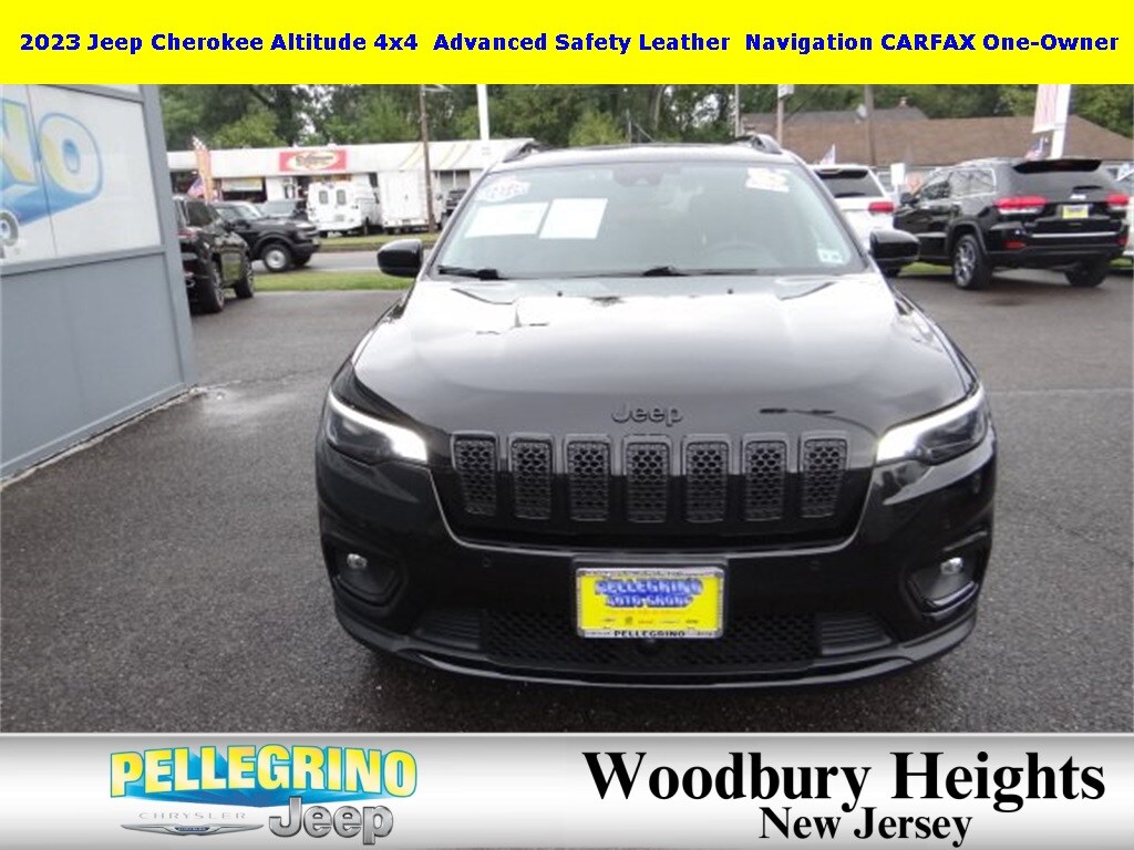 Used 2023 Jeep Cherokee Altitude SUV
