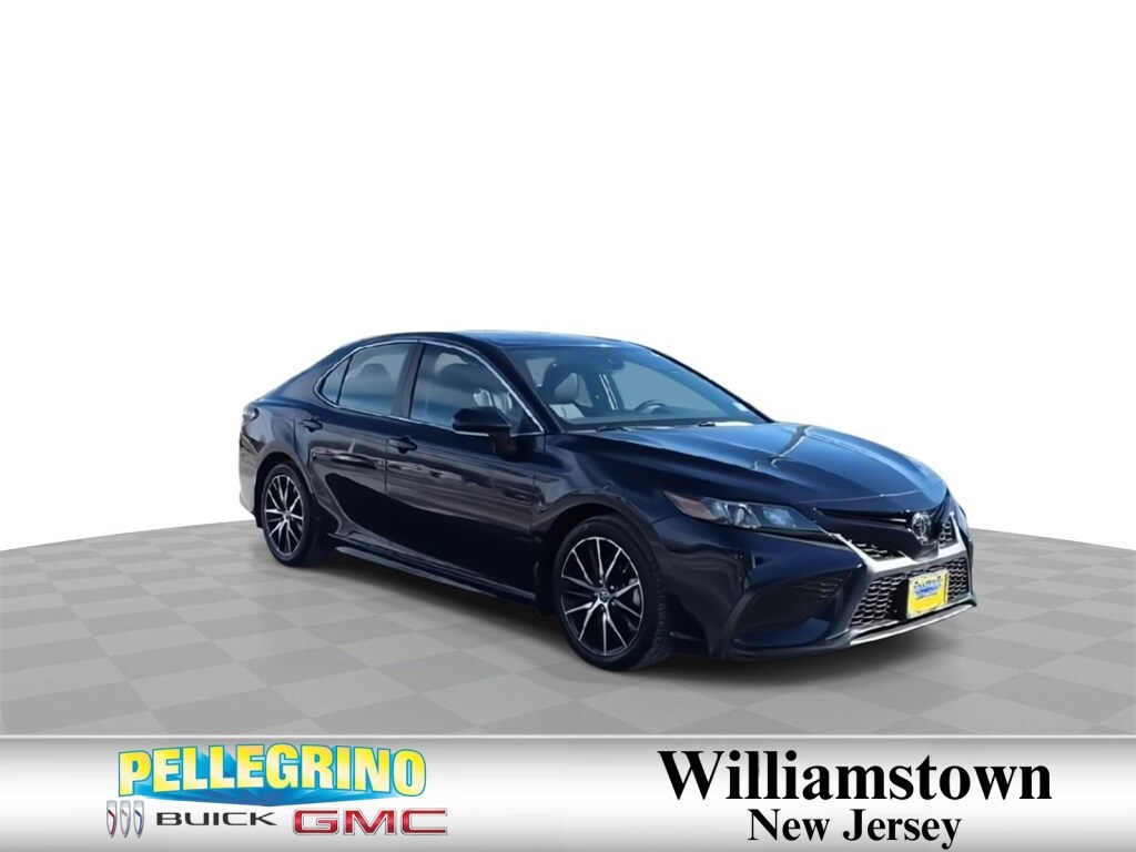 Certified 2022 Toyota Camry SE Sedan