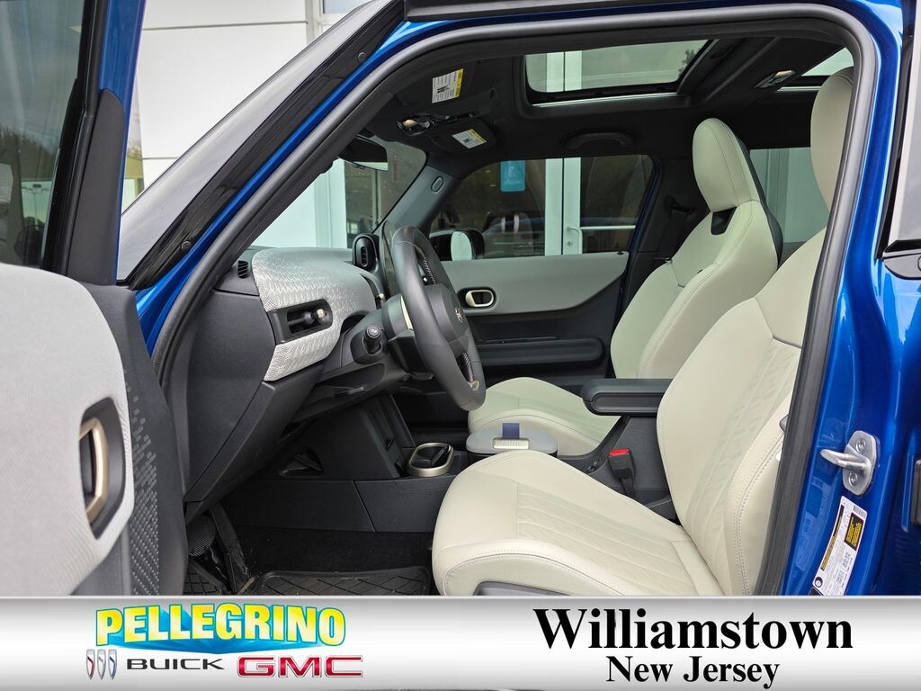 Certified 2025 MINI Cooper S Signature Plus Hatchback