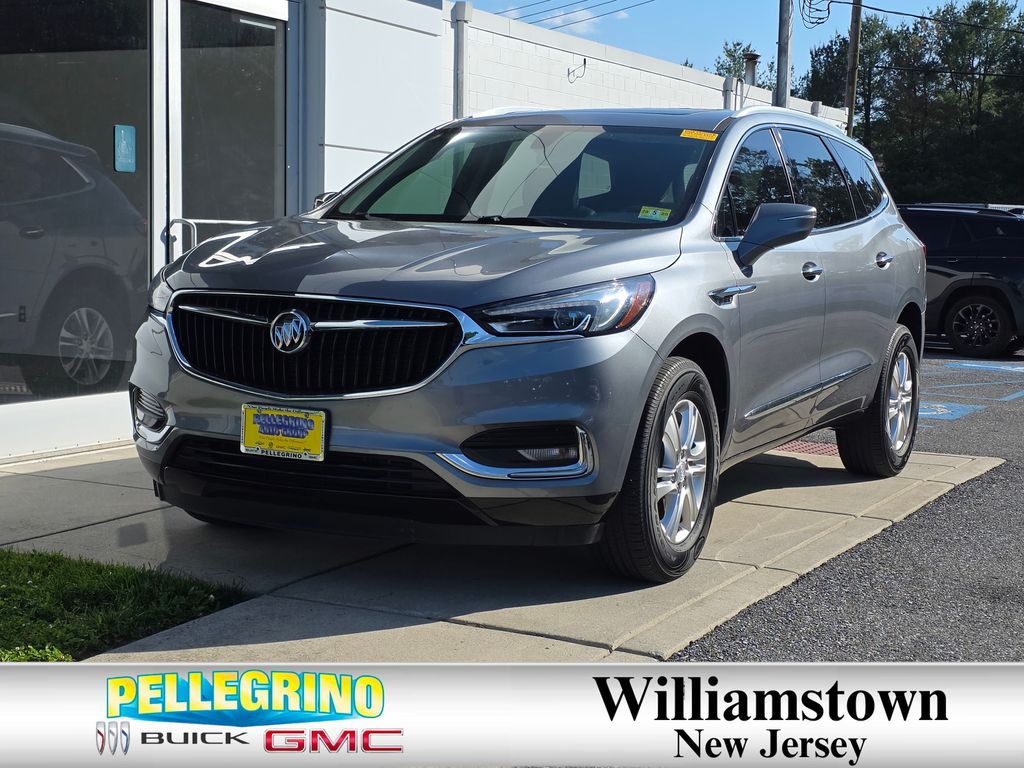 2021 Buick Enclave Essence's photo