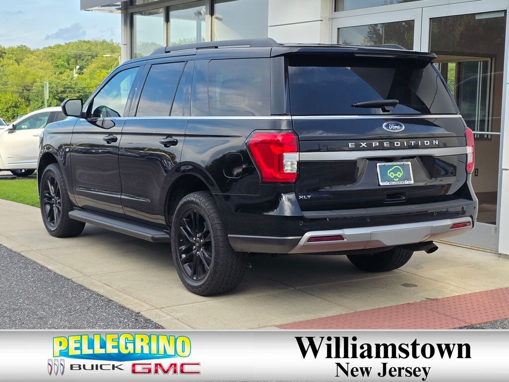 Used 2024 Ford Expedition XLT SUV