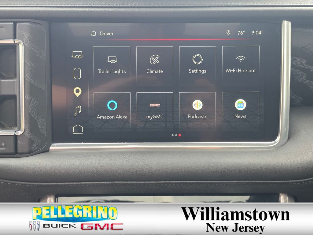 2024 GMC Yukon Denali - Photo 8