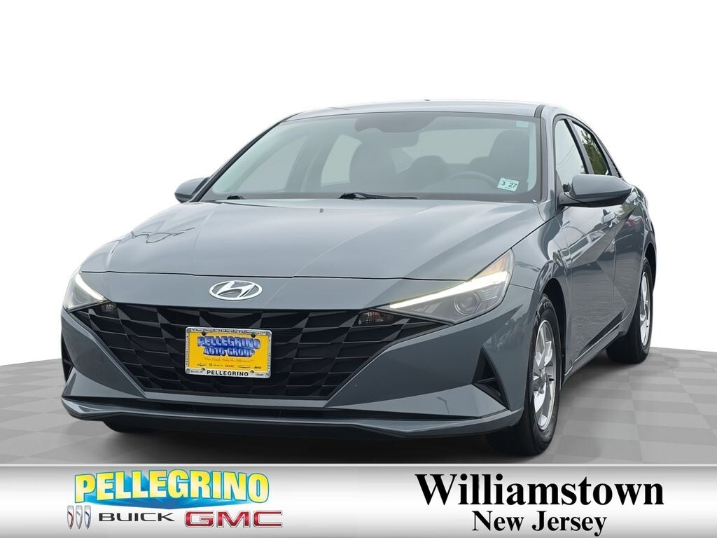 Certified 2022 Hyundai Elantra SE Sedan
