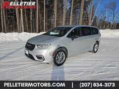 2026 Chrysler Pacifica SELECT AWD Passenger Van