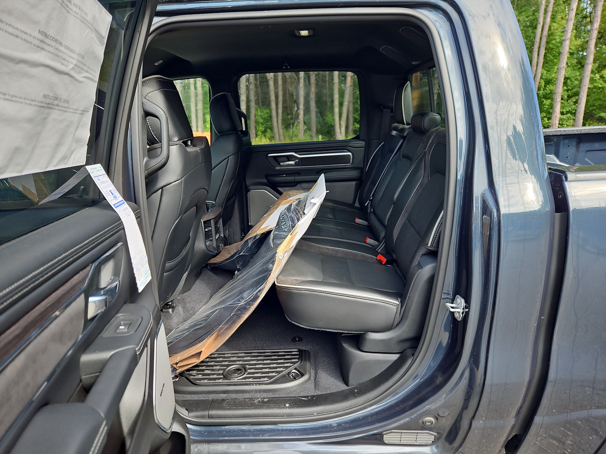 2026 RAM 1500 Laramie - Photo 9