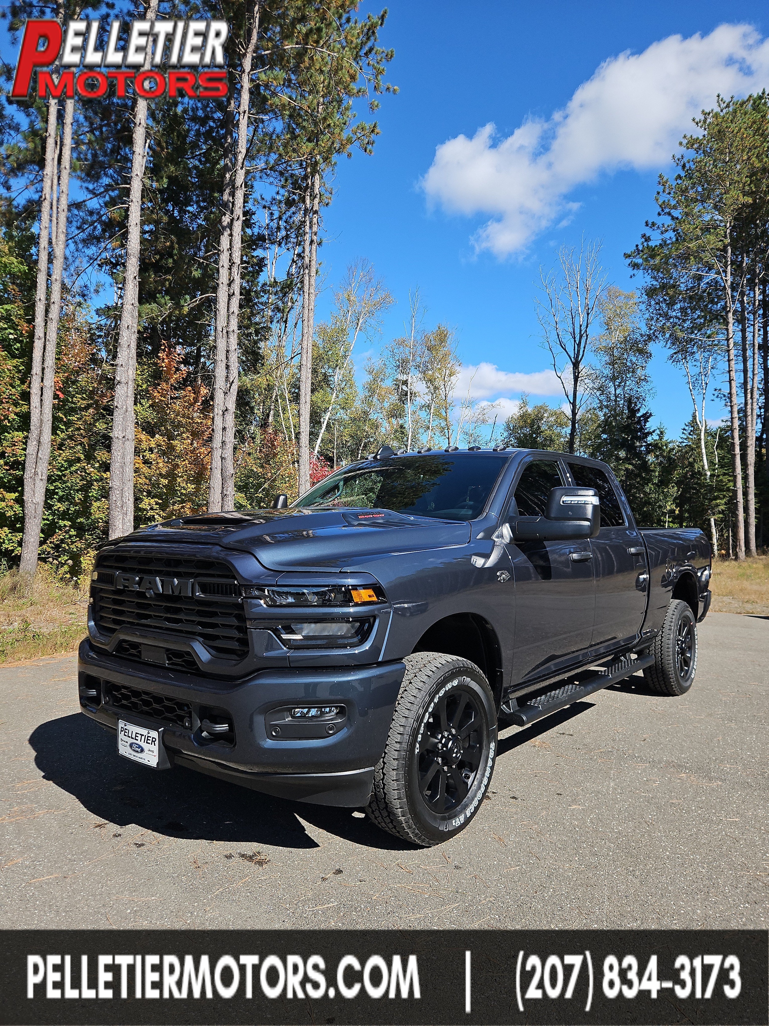 2027 RAM 2500 Pickup Tradesman/Black Express