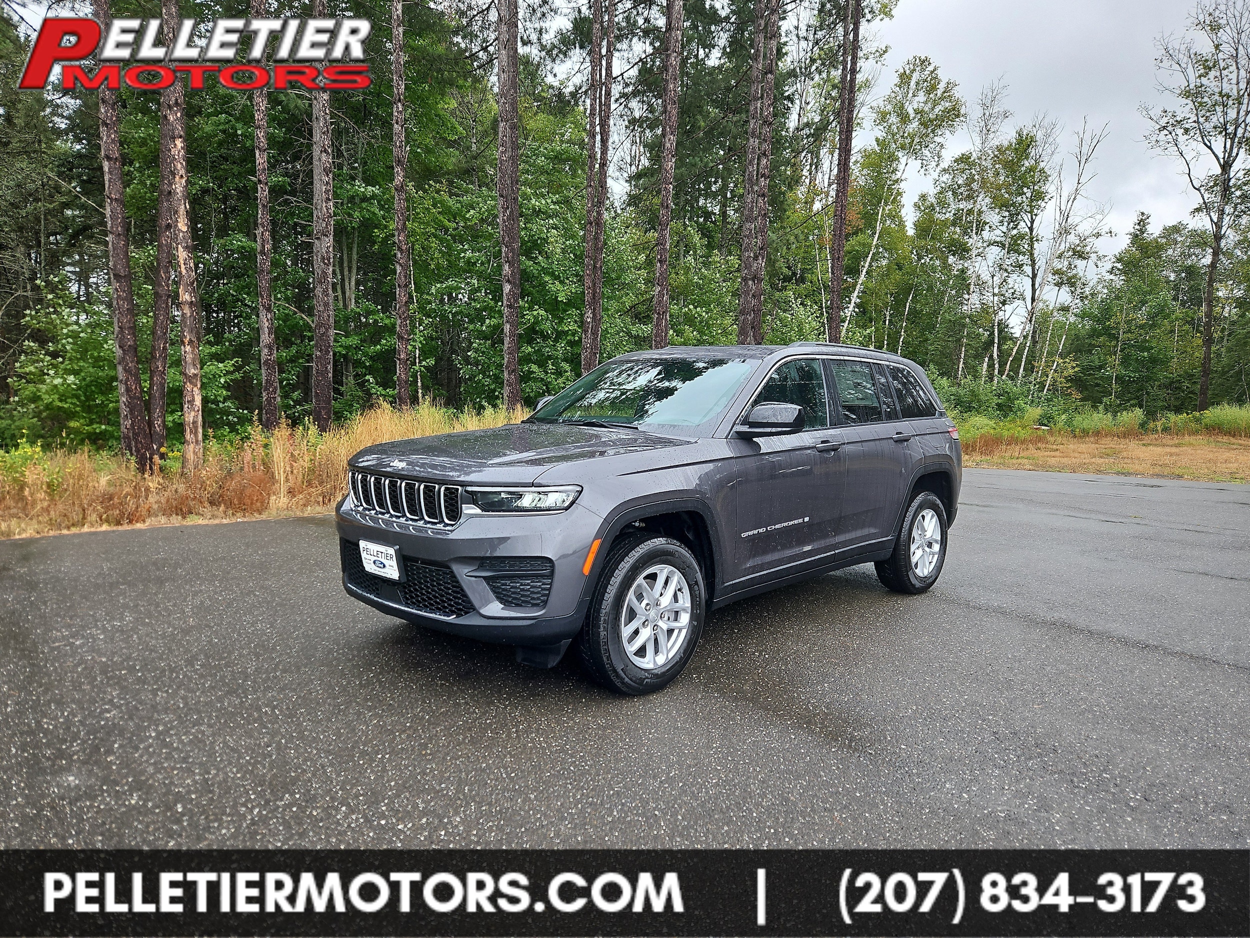 2025 Jeep Grand Cherokee LAREDO X 4X4