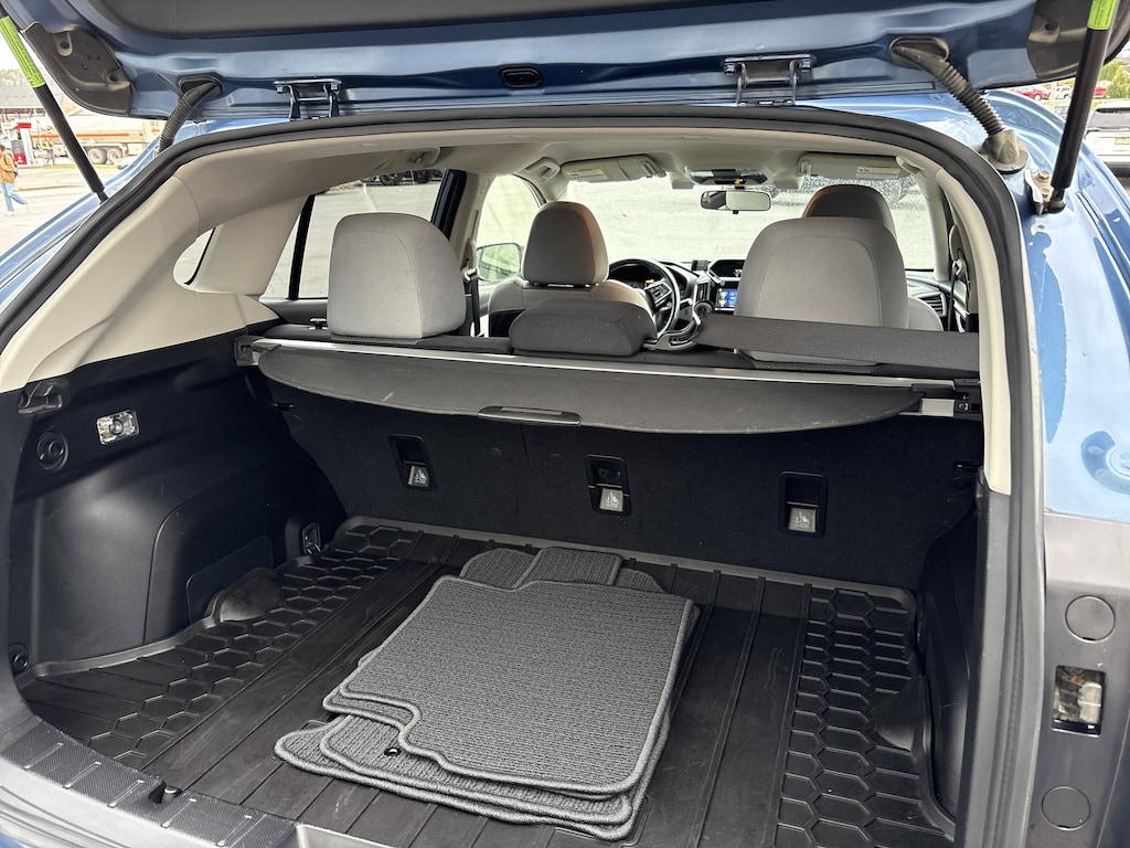 Used 2023 Subaru Crosstrek Premium Premium CVT