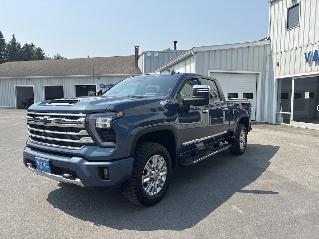 Used 2025 Chevrolet Silverado 2500HD High Country 4WD Crew Cab 159 High Country