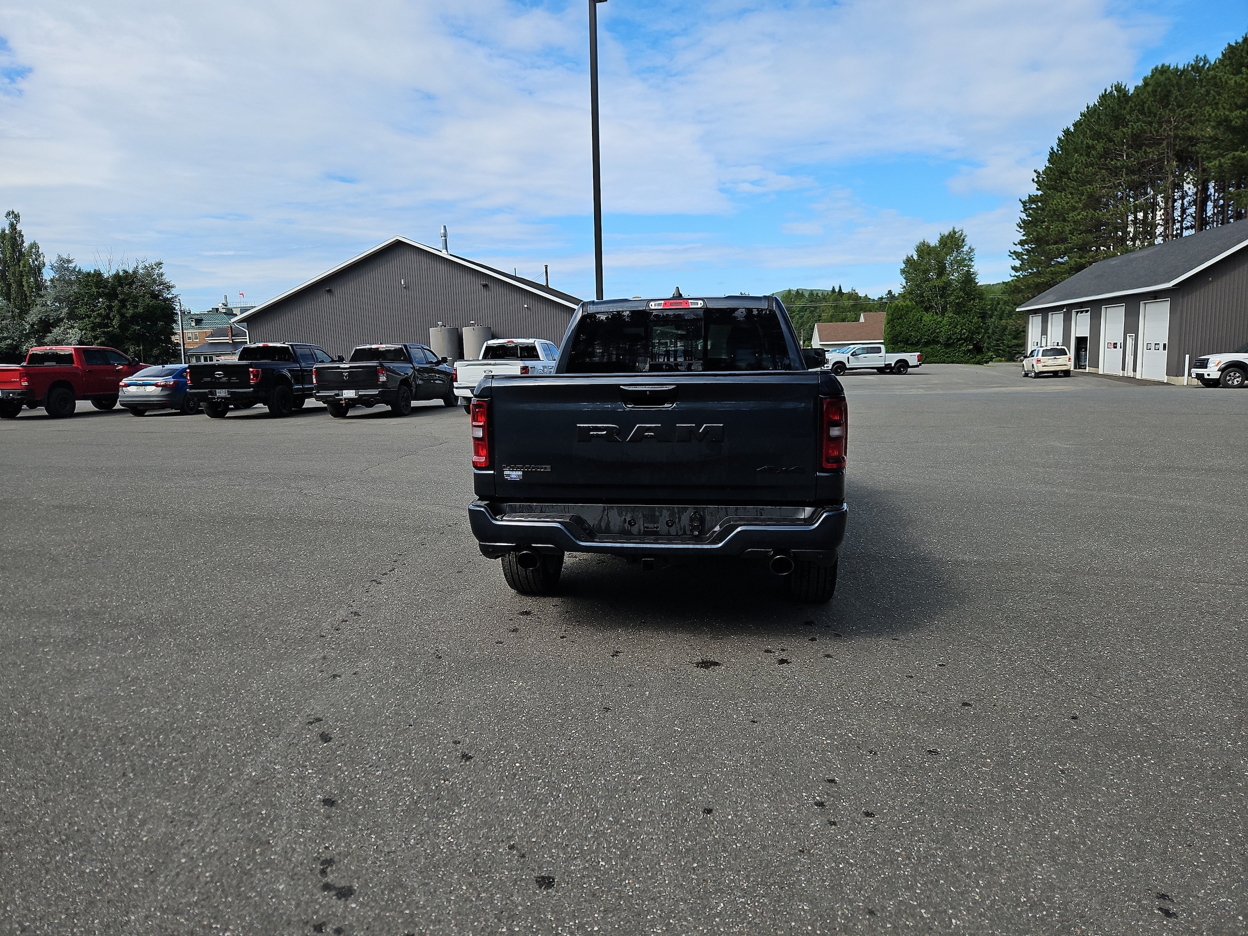 2026 RAM 1500 Laramie - Photo 6