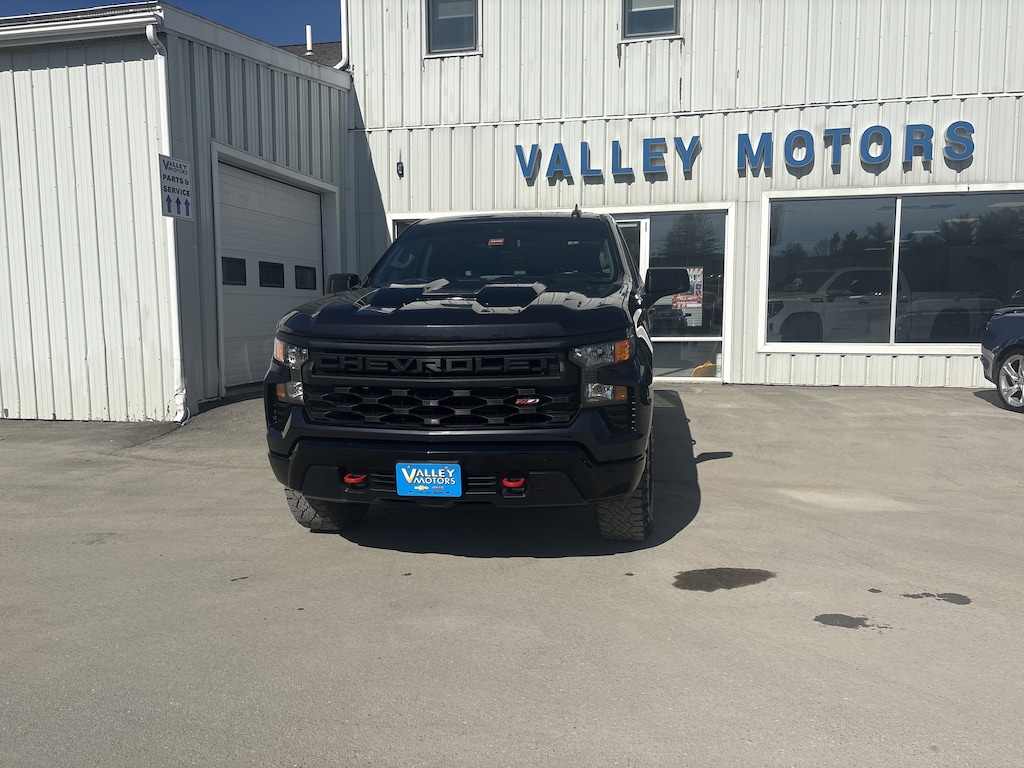 Used 2022 Chevrolet Silverado 1500 Custom Trail Boss Truck Crew Cab