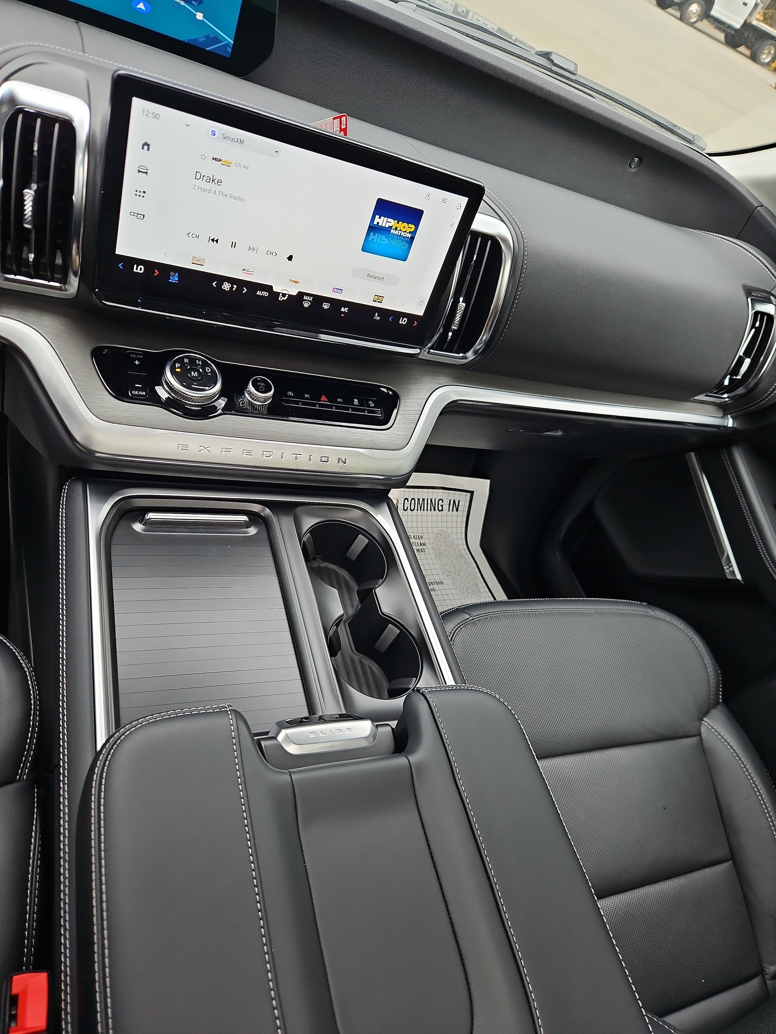 2026 Ford Expedition MAX Platinum - Photo 11