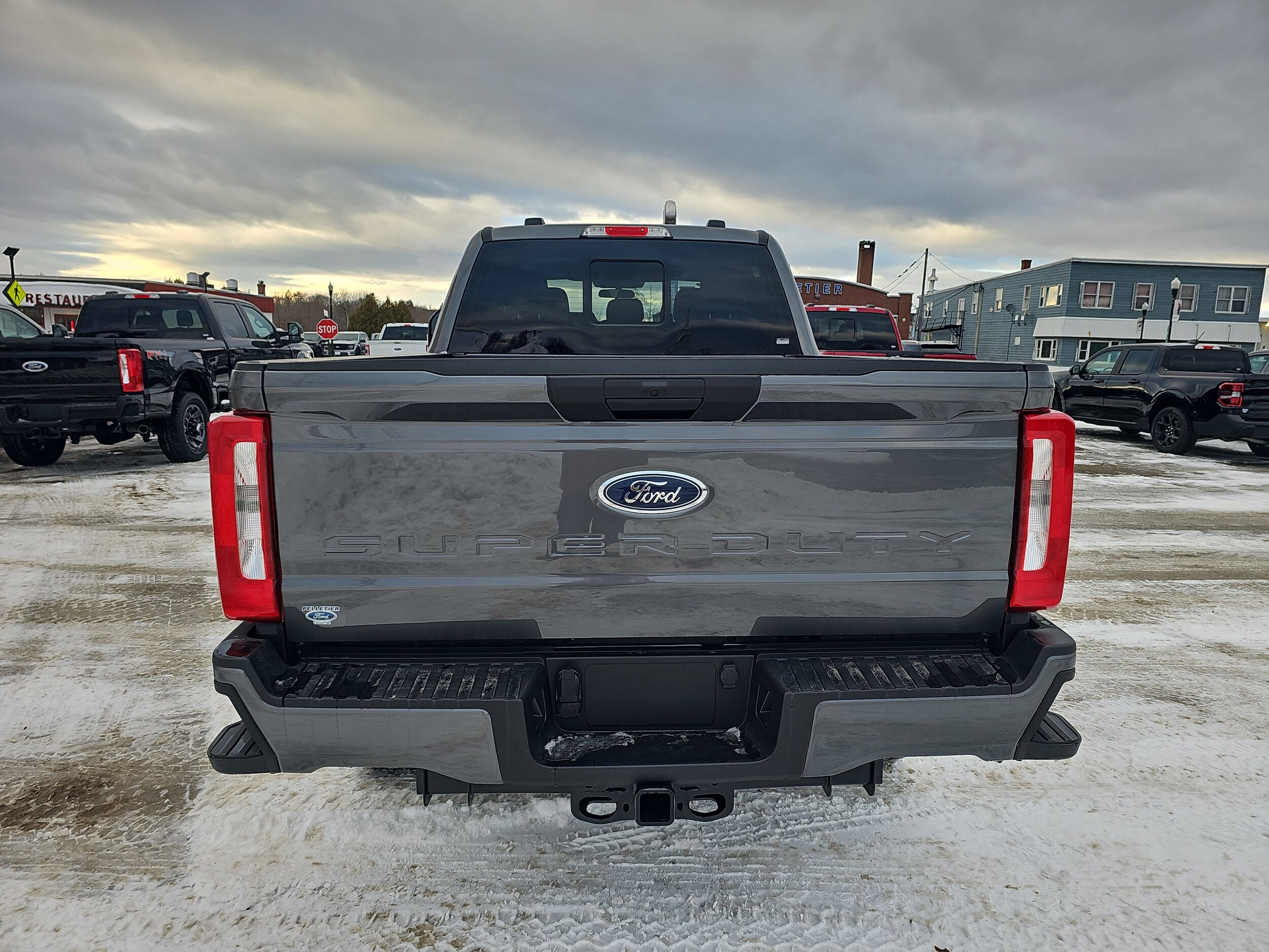 2026 Ford F-350 Super Duty XL - Photo 6