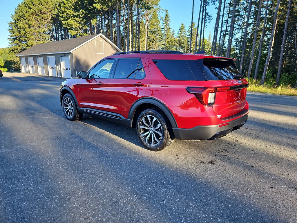 New 2026 Ford Explorer ST-Line SUV