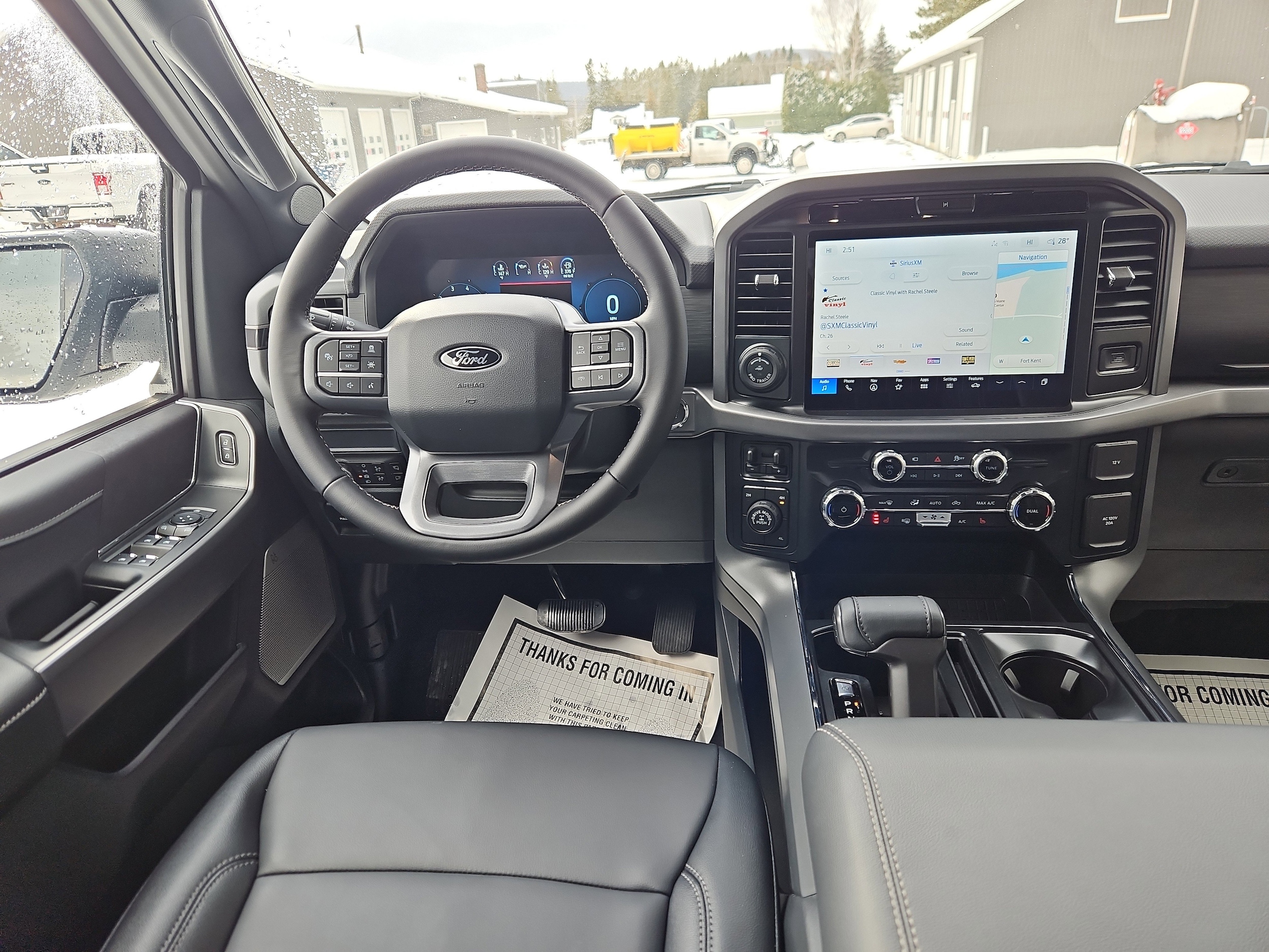 2025 Ford F-150 XLT - Photo 11