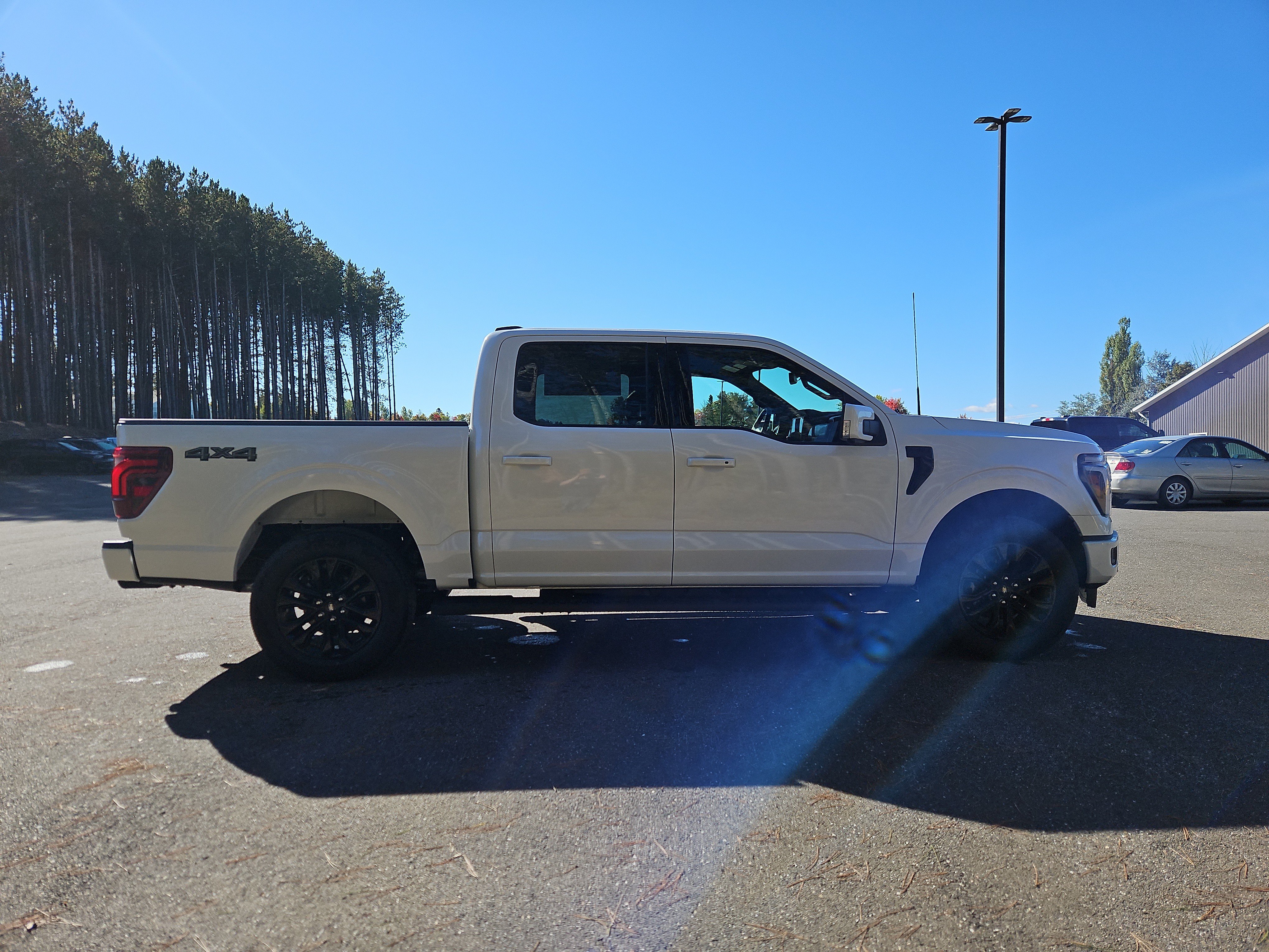 2026 Ford F-150 Lariat - Photo 7