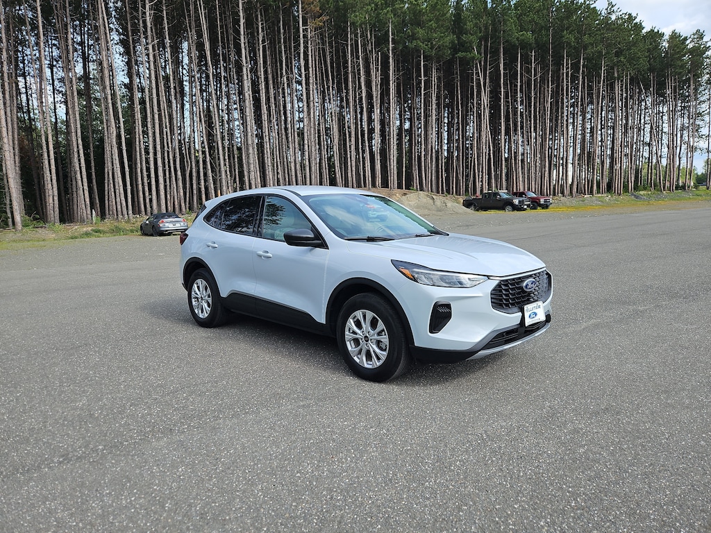 Used 2025 Ford Escape Active SUV