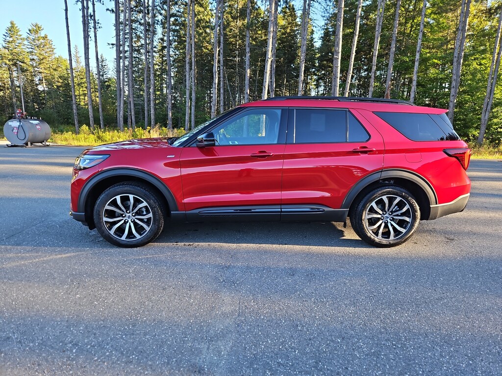 New 2026 Ford Explorer ST-Line SUV