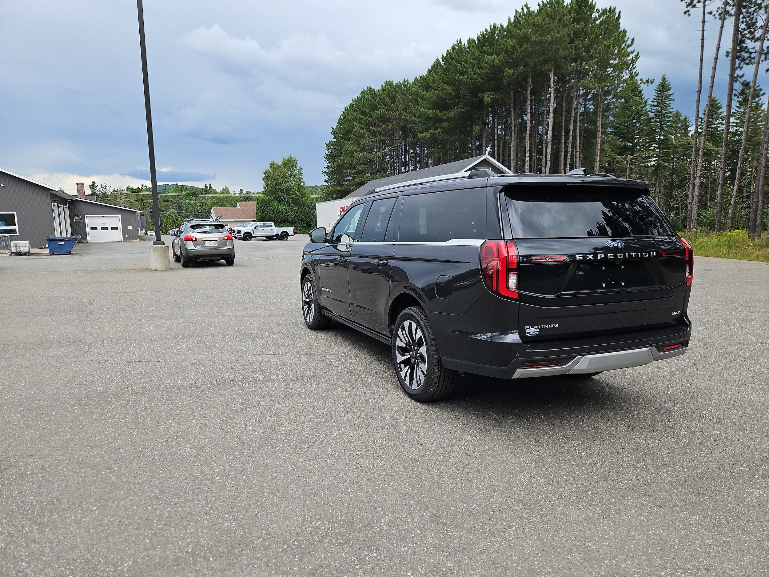 2026 Ford Expedition MAX Platinum - Photo 7