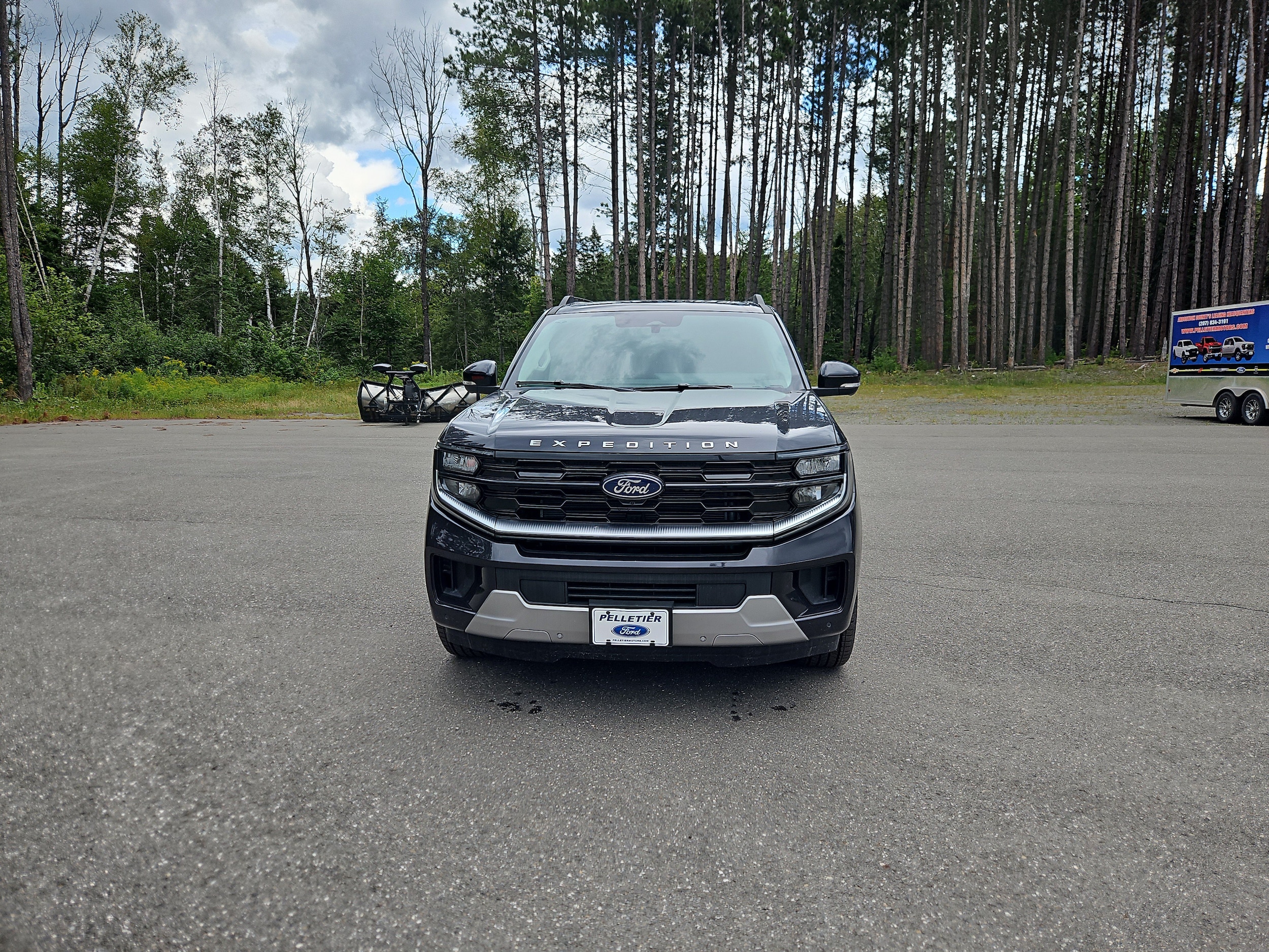 2026 Ford Expedition MAX Platinum - Photo 2